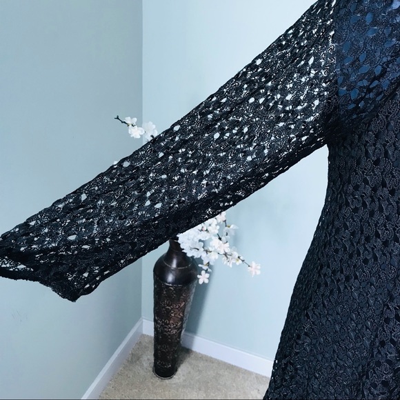 Kim Rogers Black Overlay Top Size L - Picture 5 of 5